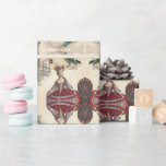 Vintage Paris tebjudning födelsedag Marie Antoinet Presentpapper<br><div class="desc">Förhöj dina firanden med vårt Vintage Paris Tea Party-inpackningspapper, inspirerat av Marie Antoinettes elegans. Detta vackra inpackningspapper har fantastiska mönster som speglar charm och sofistikation från 1700-talets Frankrike, vilket gör det perfekt för födelsedagspresenter och speciella tillfällen. Med invecklade mönster och mjuka pastellfärger tillför det en lyxig touch till alla presenter....</div>