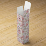 Vintage pastel rosa ros mönster presentask för vinflaska<br><div class="desc">Pastel rosa vintage ro sömlös mönster.</div>