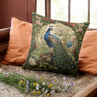 Vintage Peacock i en Blomsterträdgård Kudde