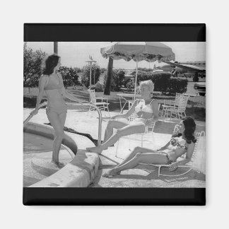 Vintage Pin Up Bikini Girls Photo Magnet