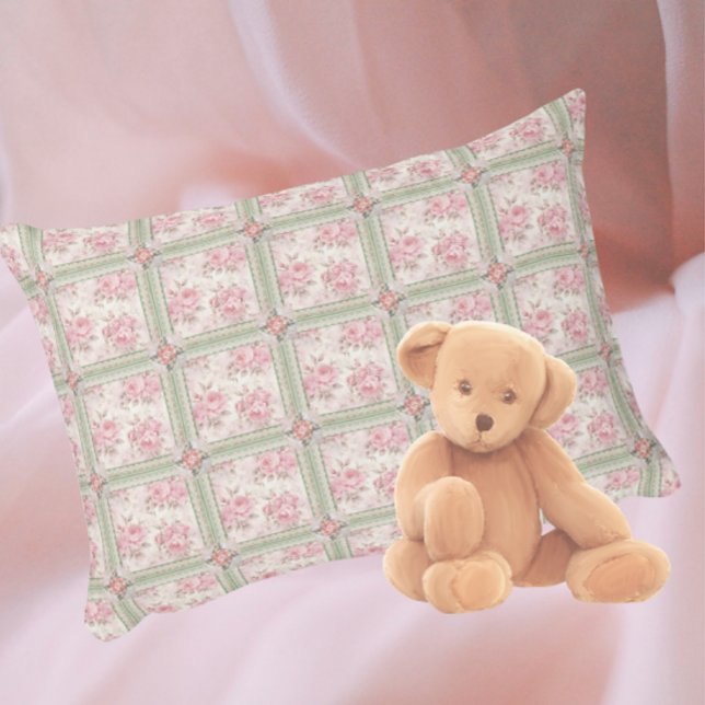 Vintage Pink Roses Patchwork Prydnadskudde (Vintage sweet patchwork)