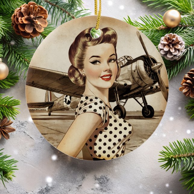 Vintage Pinup Girl & WW2-flygplan, Elegant Julgransprydnad Keramik (Skapare uppladdad)