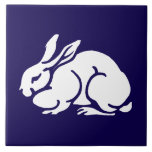 Vintage Rabbit Kakelplatta<br><div class="desc">Detta är en digitalt utökad utskrift som härletts från en antika kaninillustration från 1924. Du kan anpassa färgen.</div>