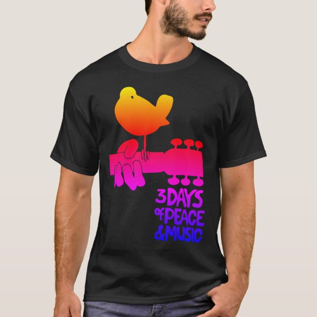 Vintage Rainbow Woodstock Music Fest T-Shirt (Framsida)