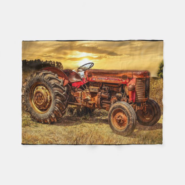 Vintage Red Farm Tractor Fleecefilt (Framsidan (Horisontell))