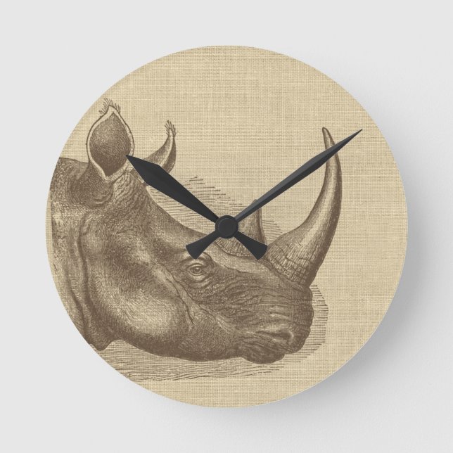 Vintage Rhino Illustration på Burlap Rund Klocka (Framsida)