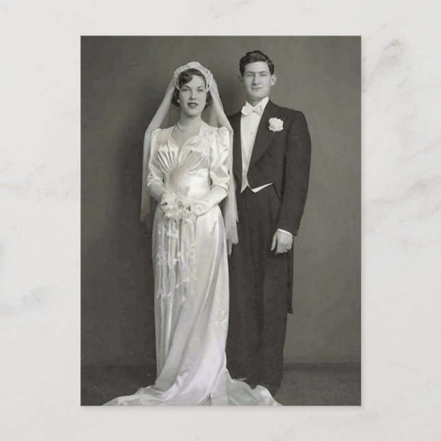 Vintage Romantic Bride and Groom Photos Vykort (Framsida)