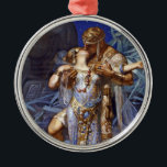 Vintage Romantic Couple Anthony och Cleopatra Kiss Julgransprydnad Metall<br><div class="desc">Klassisk Vintage Anthony och Cleopatra Kissing och i Kärlek. Det klassiska älskare Anthony och Cleopatra är kanske världens mest berömd par i kärlek. Denna vackra bild av Anthony och Cleopatra i älskare skapades 1902 av berömd illustrator J.C. Leyendecker. De två älskare är insnärjda, hon står framför honom, båda ansikte utåt...</div>