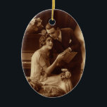 Vintage Romantic Music, Kärlek och Romantik Älskar Julgransprydnad Keramik<br><div class="desc">Ett gammaldags foto av vintage med kärlek och romantik med ett nyläst par som läser lakan musik tillsammans bredvid ett piano.</div>