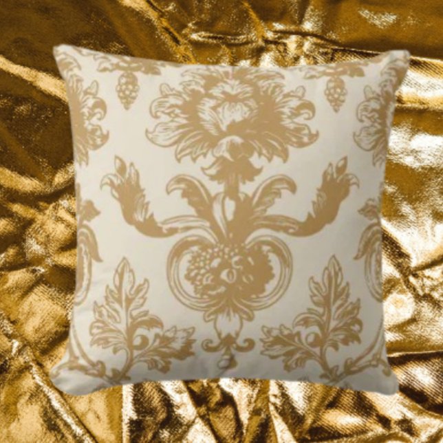 Vintage Romantik Ornament Kudde (Skapare uppladdad)