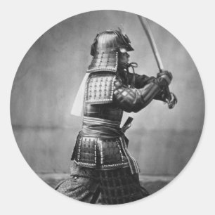 Vintage Samurai med Sword och Dagger Runt Klistermärke