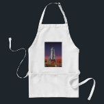 Vintage Science fiction, Astronauts Beetle-Utomjor Förkläde<br><div class="desc">Vintagen illustrerar futuristiskans Science fiction färd och transport-raketskeppsbild. Astronauter som springer till sin raketfrakt och rymmer från skalformade utomjordingar på en främmande planet och försöker ta sig tillbaka från jorden. En klassisk 50-sekundersmodell för bok-sci-i-tecknad i framtiden.</div>