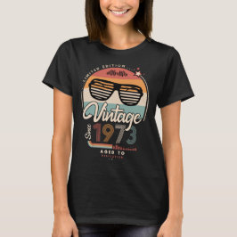 Vintage sedan 1973 T-Shirt