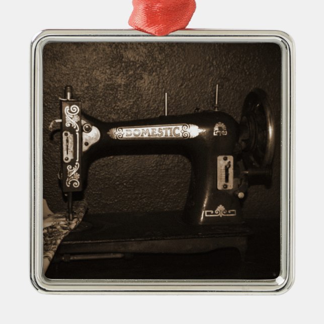 Vintage Sewing Maskin Julgransprydnad Metall (Framsidan)