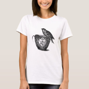 Vintage shabby chic Bird och tea kopp T-Shirt