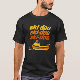 Vintage Ski doo snöskotrar T Shirt