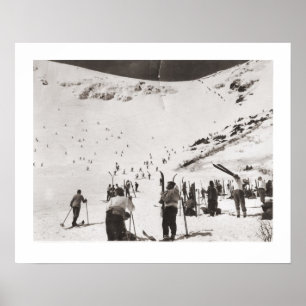 Vintage skidar avbildar, Skiers på pisten Poster