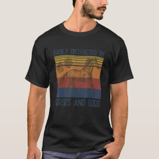 Vintage solnedgång med hästar och hundar kapplöpni t shirt