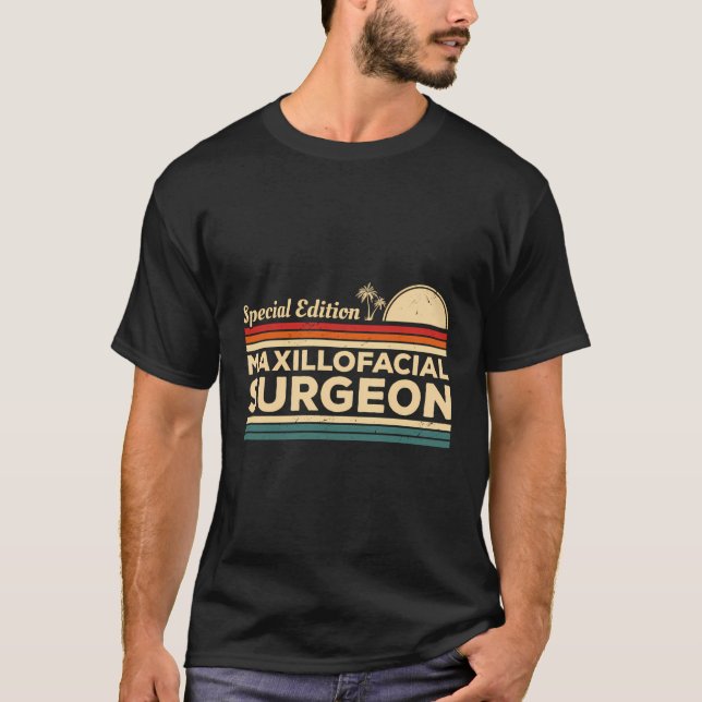 Vintage Speciell Edition Maxillofacial Surgeon T Shirt (Framsida)