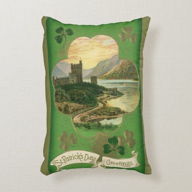 Vintage St. Patricks Day Hälsningar Shamrock Slott Prydnadskudde (Framsidan(Vertikal))
