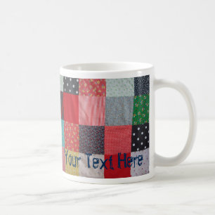 vintage stil-lapptäckets struktur är färgstark kaffemugg