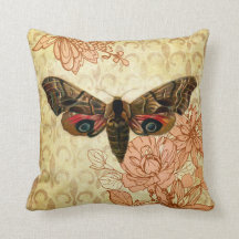 Vintage Stil Moth Cushion