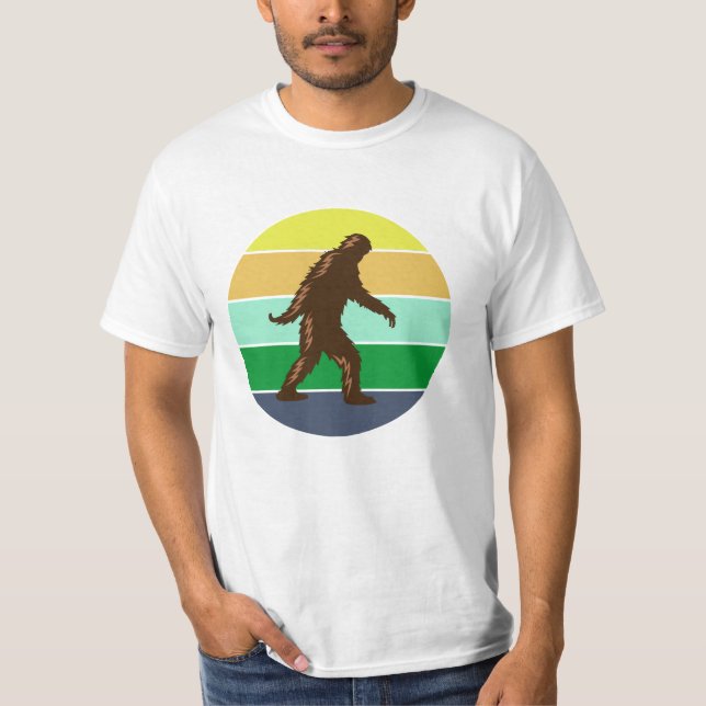 Vintage Sunset Bigfoot Sasquatch T Shirt (Framsida)