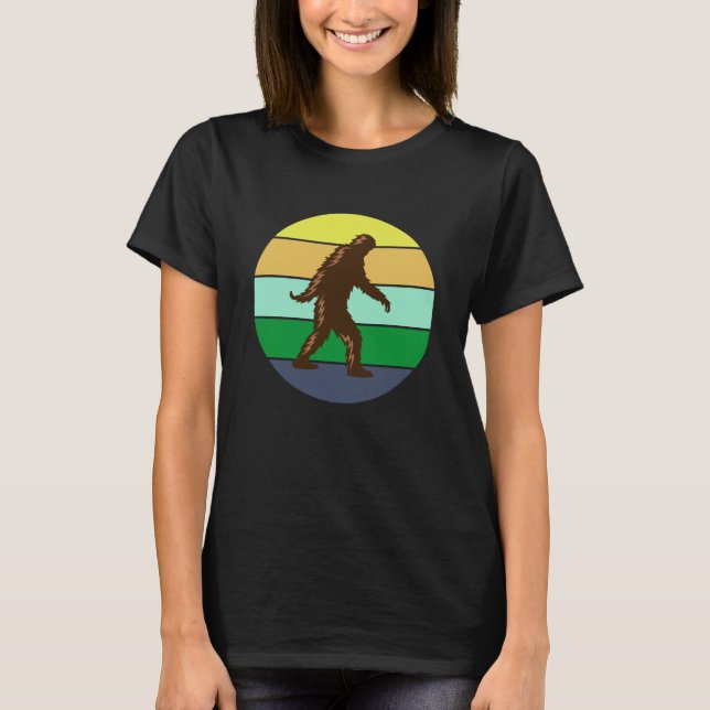 Vintage Sunset Bigfoot Sasquatch T Shirt (Framsida)