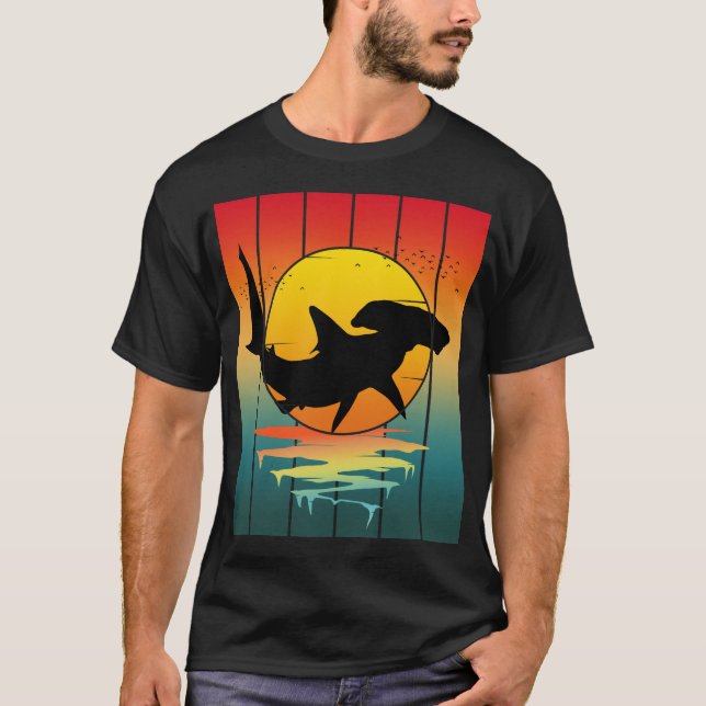 Vintage Sunset Hammerhead Shark T Shirt (Framsida)