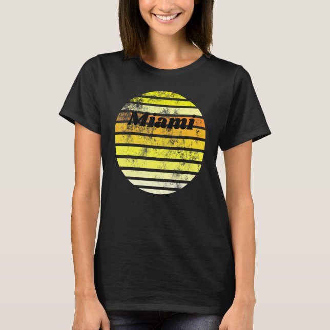Vintage Sunset Miamii Basic Graphic Classic T Shirt (Framsida)