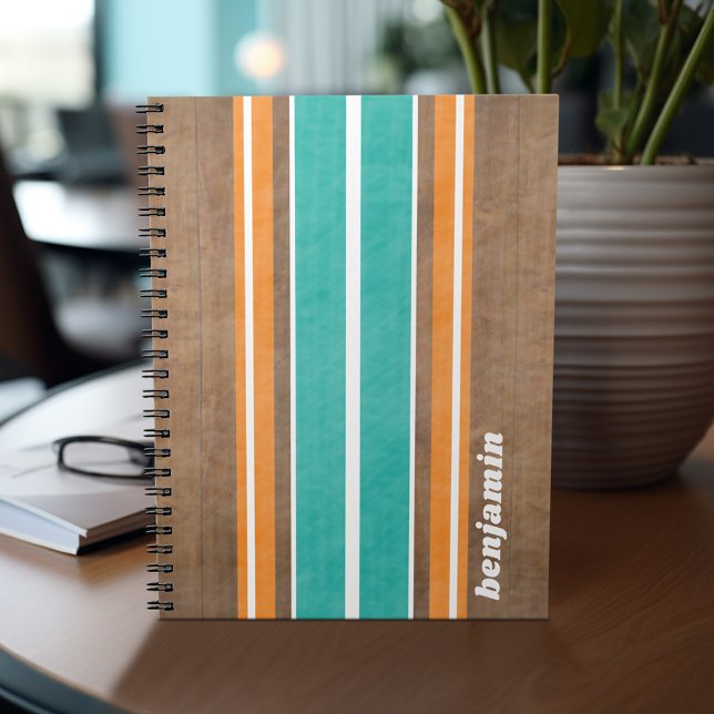 Vintage Surfboard Rand - Subtle Wood Background Anteckningsbok (Personalized notebook with custom text - add your name and other options)