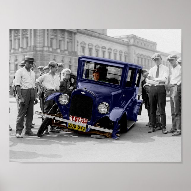 Vintage Svartvit antika bilvrak Poster (Framsidan)