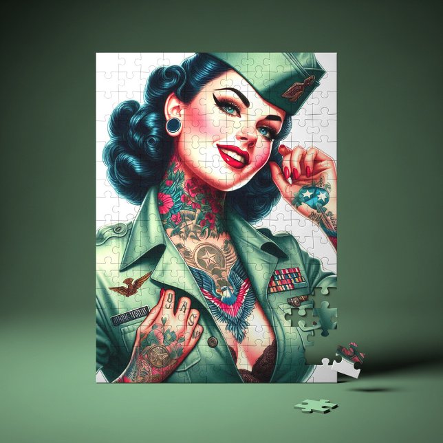 Vintage Tatuerad Militär Kvinna Pussel (Skapare uppladdad)