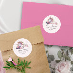 Vintage Tea Party Rosa ros Baby Shower Runt Klistermärke<br><div class="desc">Elegant och charmering av rosa blommigt, babyduschklistermärken. Perfekten för olika teman, inklusive baby, breder ut sig, rosa ros trädgårdens blommigt och vintage, inspirerad av romantisk tidsålder för att återuppväcka överbryggningar. Ordalydelsen är fullt redigerbar och etiketten är dekorerad med vattenfärgen blommigt bukett med rosor, china te kopp och regal te pot....</div>