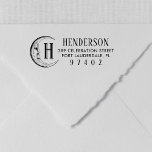 Vintage Teckning Monogram Namn Returadress Självfärgande Stämpel<br><div class="desc">Anpassa enkelt dessa anpassningsbar Vintage Måne Monogram Namn-frimärke för självinsugning av gummi med egna namn och Teckning. Om du vill anpassa gummimallen klickar du på "Anpassa den här frimärket" och ändrar texten i rutorna. Finns i 9 olika färger och 6 storlekar. Se din design på bildskärmen så nära den faktiska...</div>