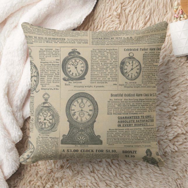 Vintage tidningsdesign kudde (Filt)