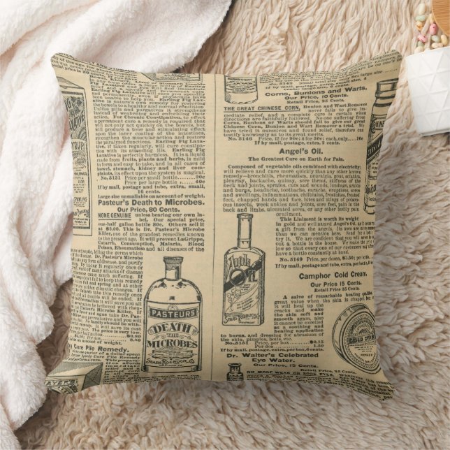 Vintage tidningsdesign kudde (Filt)