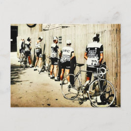 Vintage Tour de Frankrike Cyclists' Pee Stop 1970' Vykort