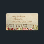 Vintage "Tro"-Adressetiketter Adressetikett<br><div class="desc">Unik design med dimensionell "Tro"-text och löv-form med vintage collage bilder på nödlidande bakgrunder.</div>