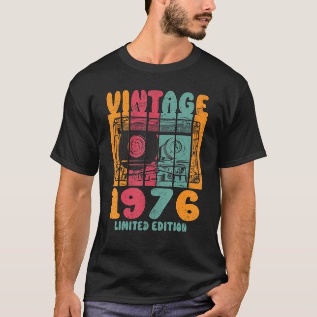 Vintage Underbarare Hits 1976 Retro Birthday T Shirt (Framsida)