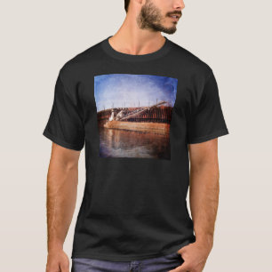 Vintage Underbarare Sjöar Freighter Tee
