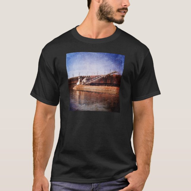 Vintage Underbarare Sjöar Freighter Tee (Framsida)