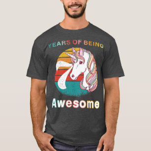 Vintage Unicorn 7 år efter att ha fött Fantastisk  T Shirt