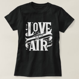 Vintage Valentine Kärlek ligger i luft - vit T Shirt