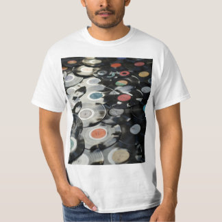 Vintage Vibes: Retro Vinyl Record Collection Manar T Shirt
