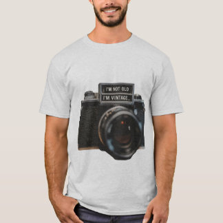 Vintage Vibes Tee: "Jag är inte gammal, jag är Vin T Shirt