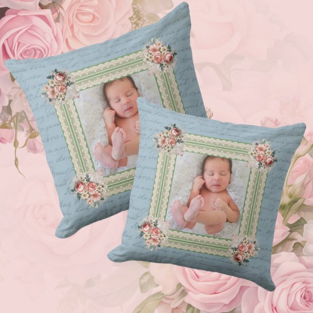 Vintage Victoria Fading Damast Foto  Kudde (Personalize with photo of your choice!)