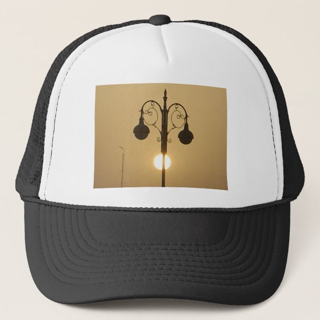 Vintage Victorian Sunset street light.png Keps (Framsida)