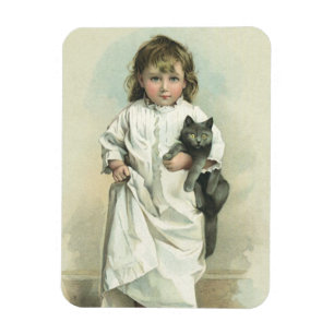 Vintage viktoriansk flicka i nattlinne med sin kat magnet