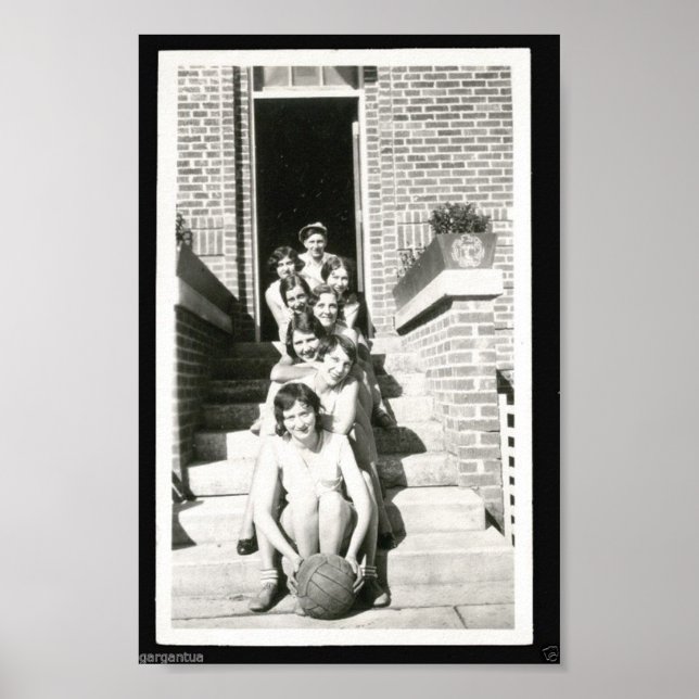 Vintage Volleyball Poster (Framsidan)